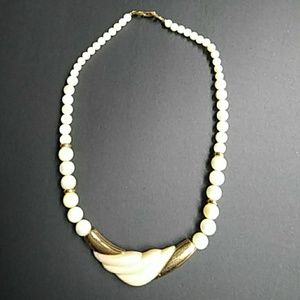 Vintage signed NAPIER Necklace